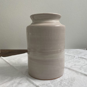 barattolo in ceramica fatto a mano