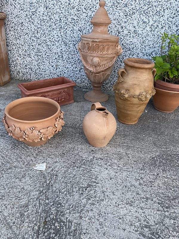 Vasi da Giardino in Terracotta fatti a mano in Toscana