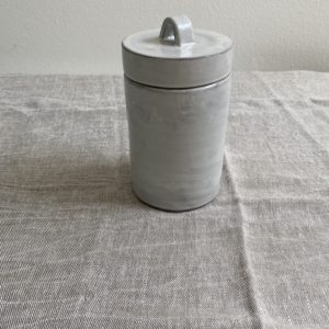 Barattolo medium in ceramica fatto a mano